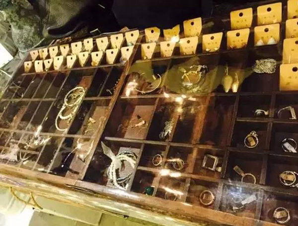 1456294895152351.jpg 4.jpg